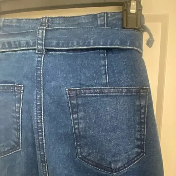 High Waisted Boot Cut Dark Wash Jeans | Size: 6 - Picture 7 of 10